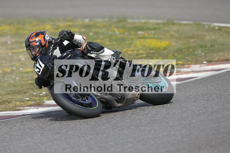 /37 09.08.2026  Pluess Motosport ADR/Freies Fahren/37